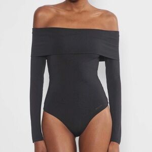 Contour Artizia Small Black Minimalist Casual Deco Off The Shoulder Bodysuit Top